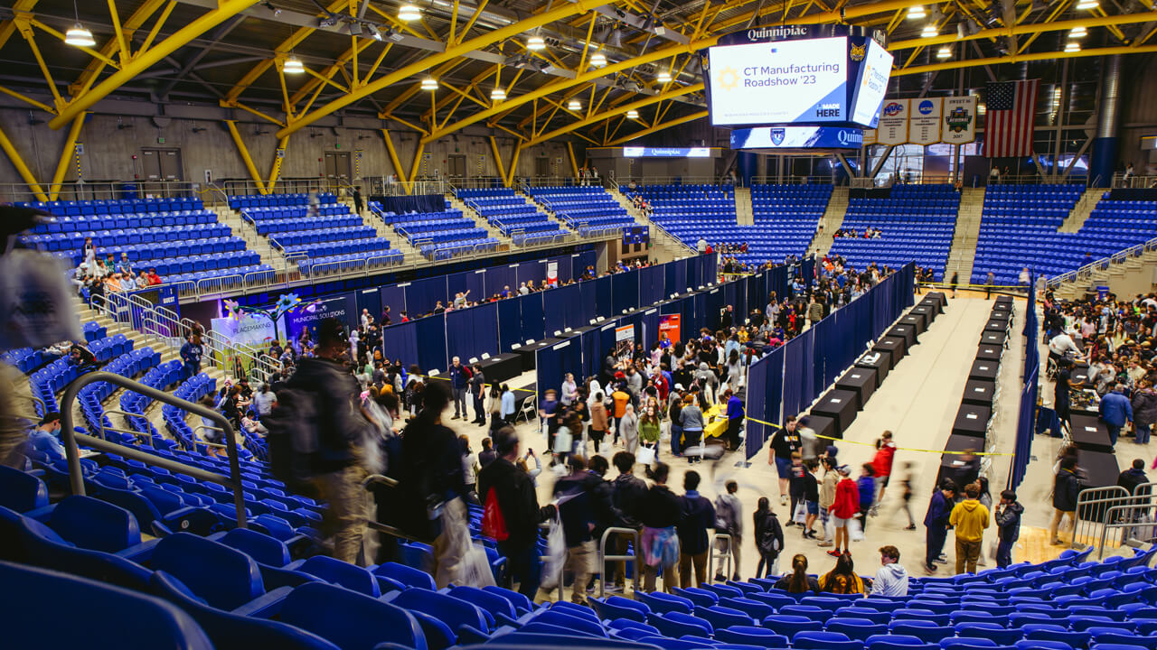 Students network and make valuable connections at the Connecticut Manufacturing, Engineering and Technology Career Fair