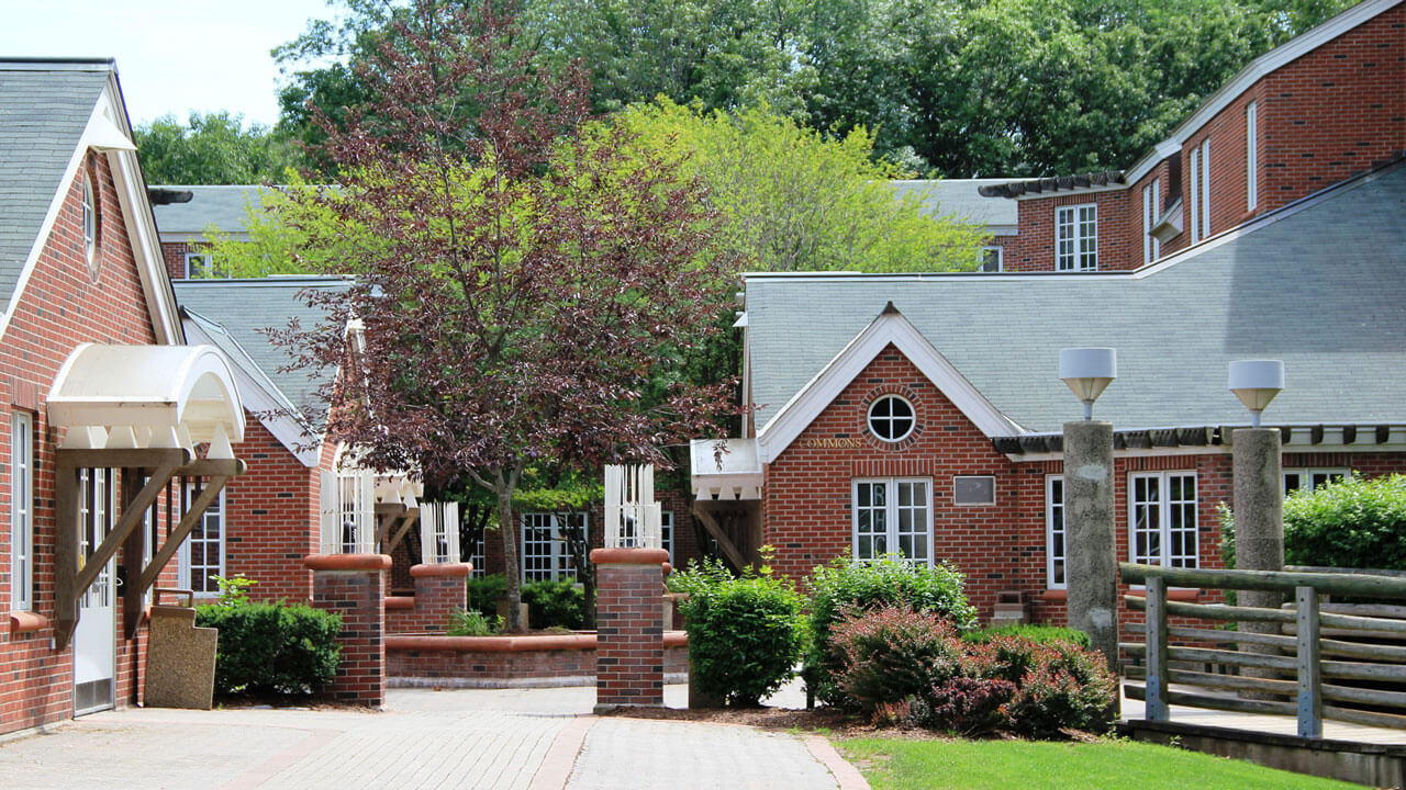 Outdoor view of the Commons residence hall